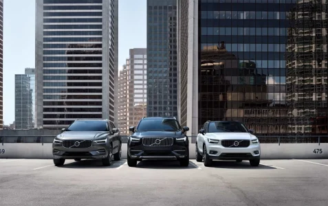 262454_Volvo_Cars_SUV_line-up-1-scaled